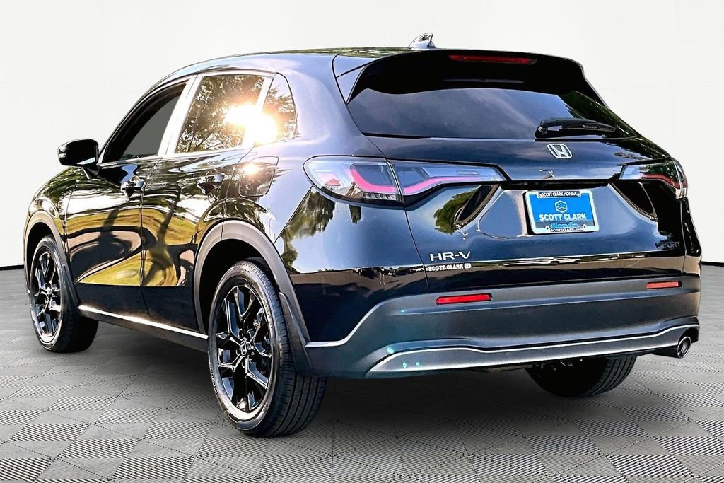 Used 2024 Honda HR-V Sport image 5