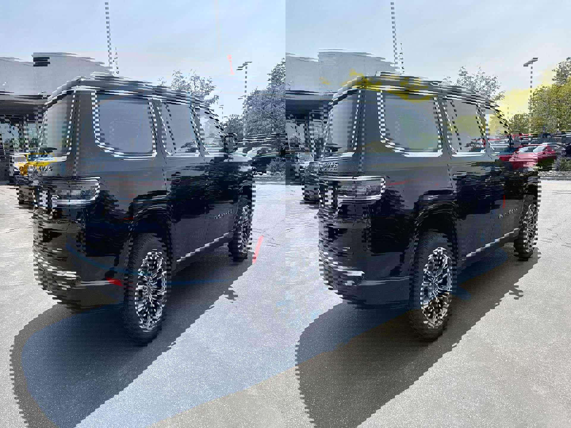 New 2024 Jeep Grand Wagoneer Series III w/ Flexible Seating Group image 9