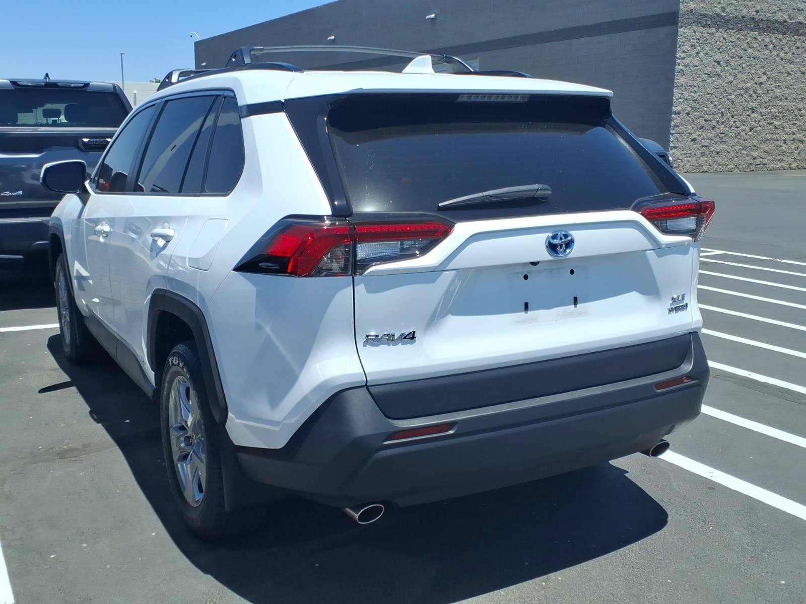 Certified 2024 Toyota RAV4 XLE w/ Convenience Package AWD/4WD image 4