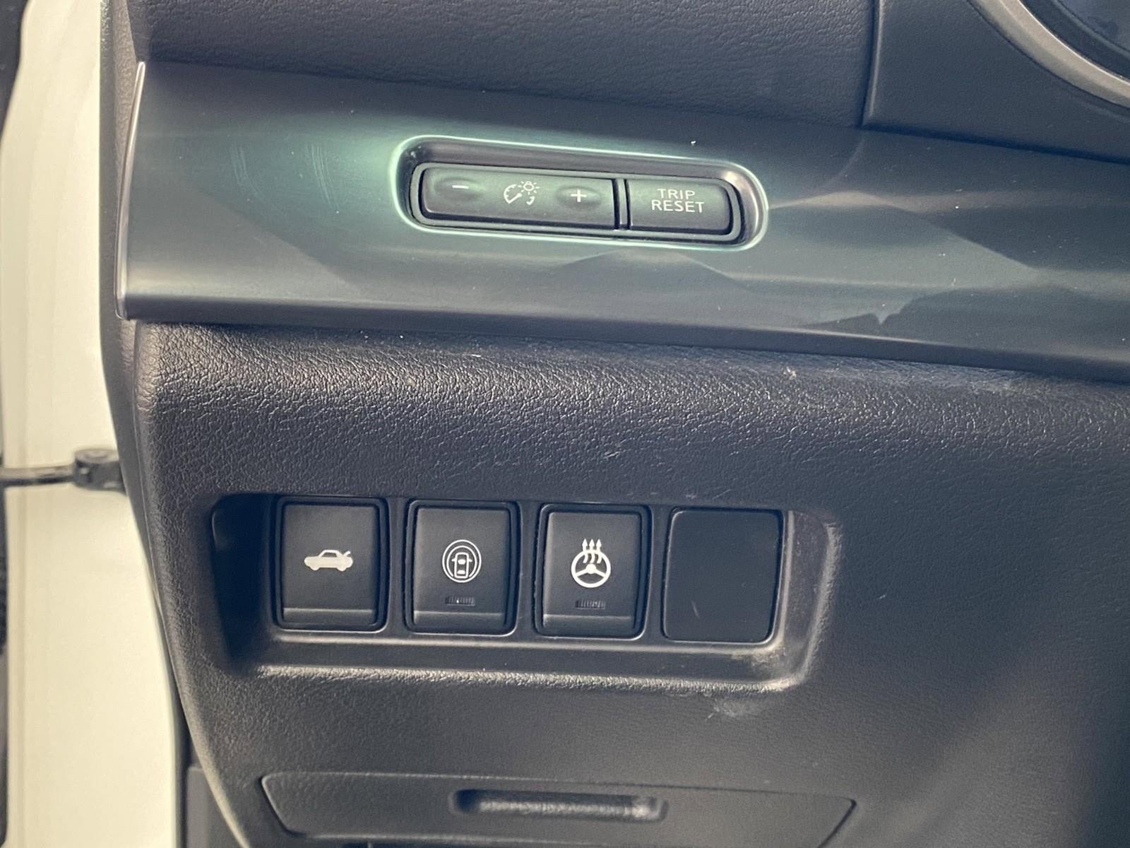 Used 2019 Nissan Maxima SR w/ Premium Package FWD image 28