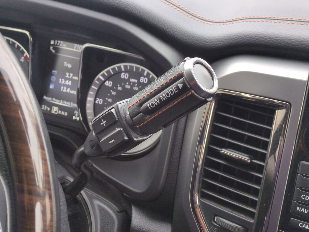 Used 2018 Nissan Titan Platinum Reserve w/ Platinum Utility Package image 31