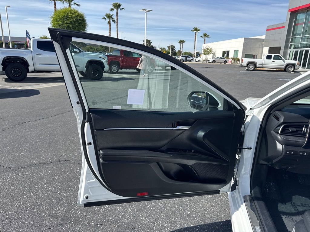 Certified 2023 Toyota Camry SE w/ Protection Package (Q2) (TMS) FWD image 11