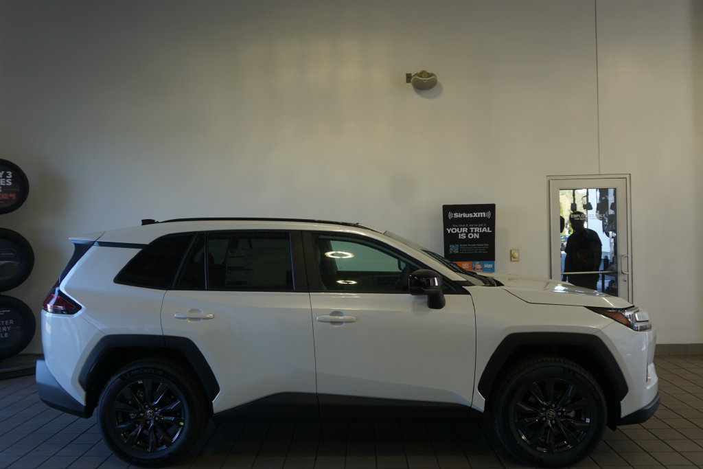 New 2026 Toyota RAV4 XLE Premium w/ Panoramic Sun Roof Package AWD/4WD image 18