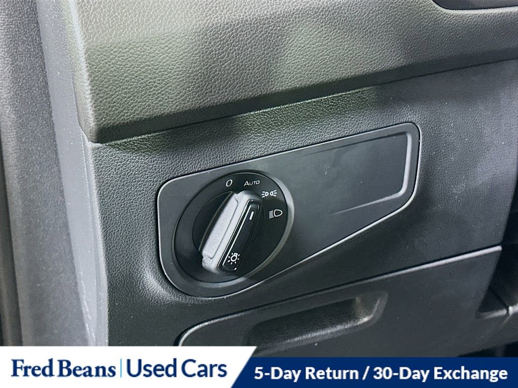 Used 2023 Volkswagen Tiguan S image 11