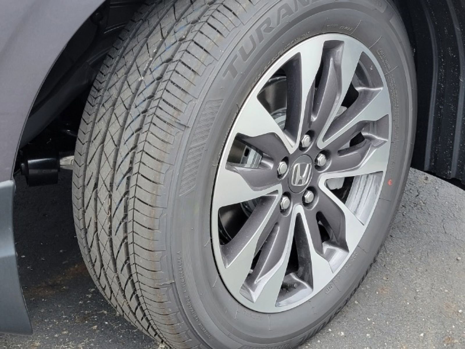 Used 2024 Honda Odyssey EX-L image 11