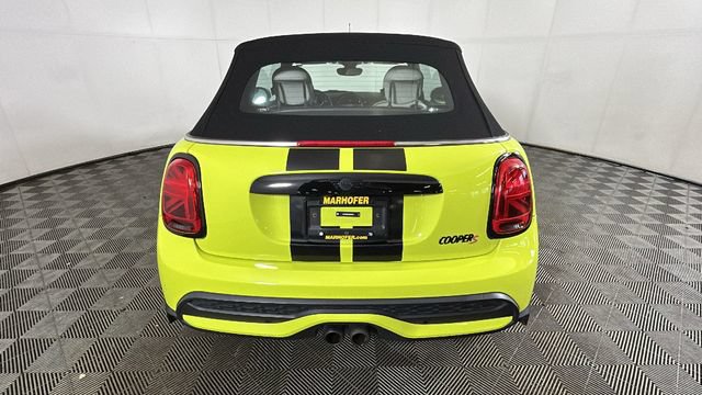 Used 2024 MINI Cooper S w/ Signature Upholstery Package FWD video 3