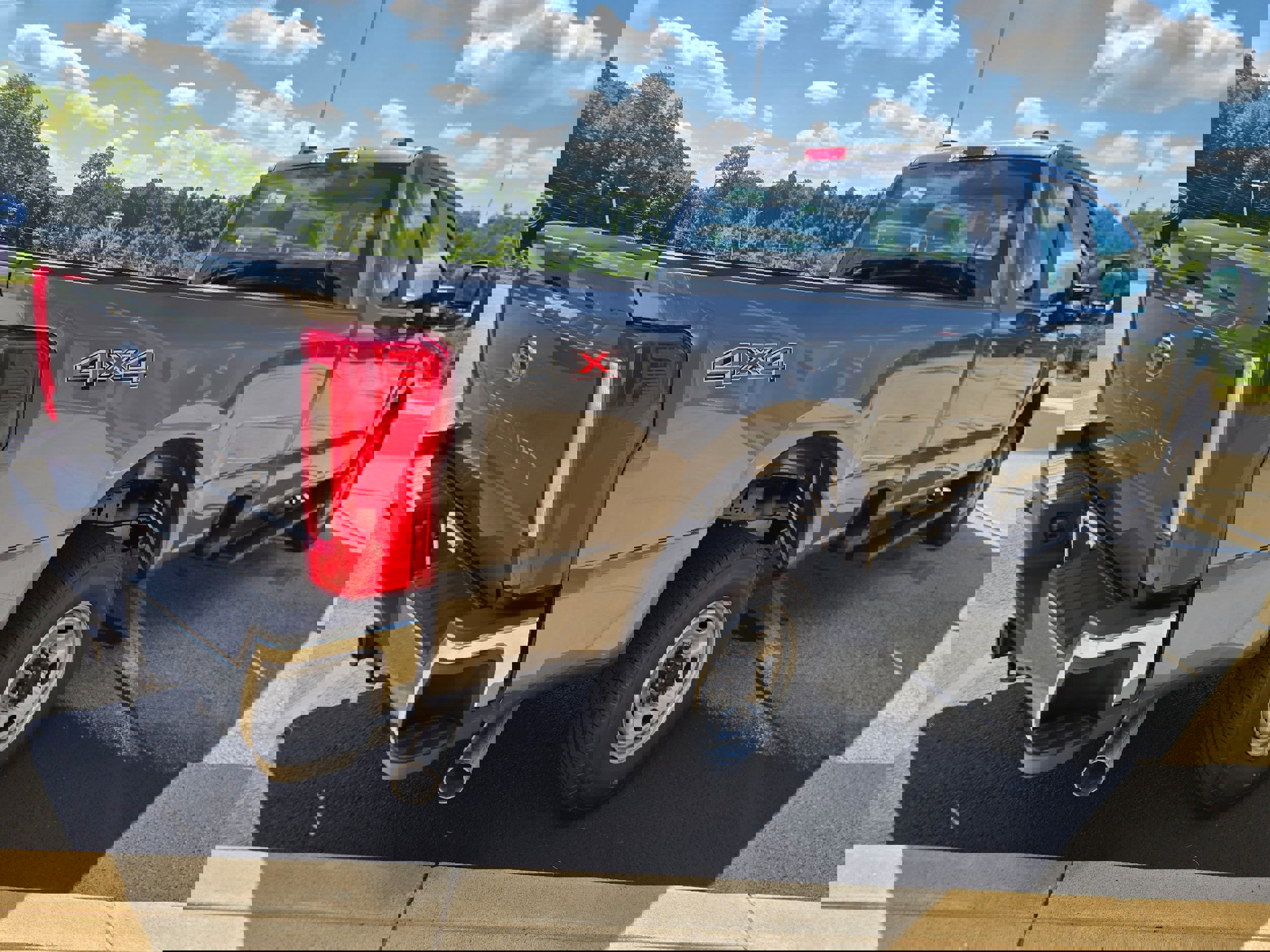 New 2026 Ford F250 XL image 5
