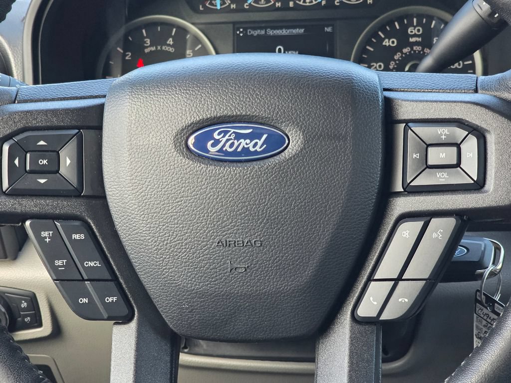 Used 2019 Ford F150 XLT w/ Equipment Group 302A Luxury AWD/4WD image 16