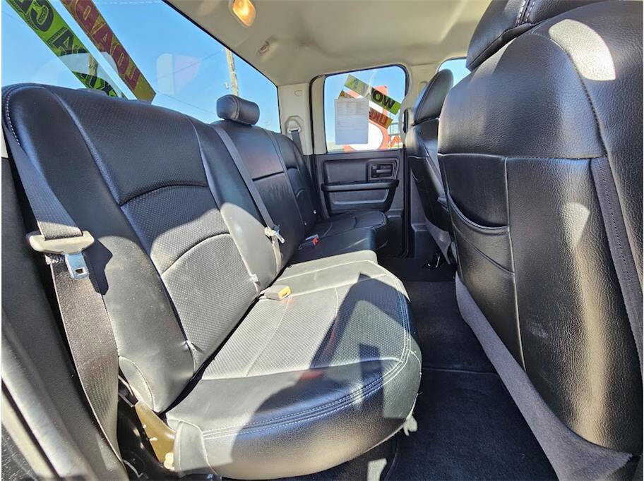 Used 2013 RAM 1500 Express RWD image 16