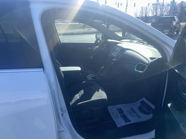 Used 2024 Chevrolet Equinox LT w/ LPO, Floor Liner Package FWD image 30
