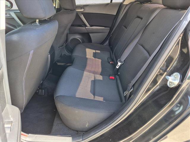 Used 2012 MAZDA MAZDA3 i Touring FWD image 16