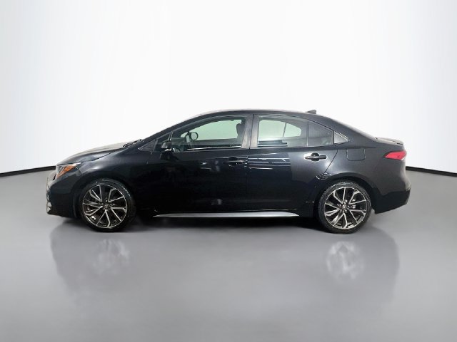 Used 2022 Toyota Corolla SE FWD image 6