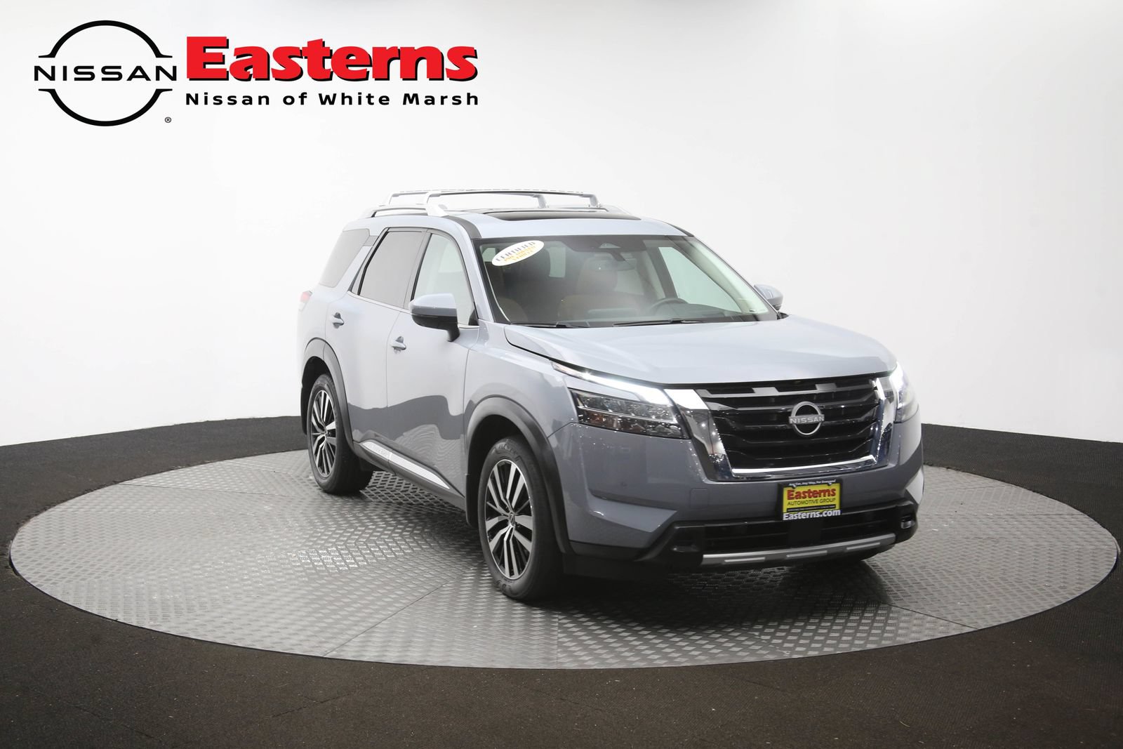 Used 2023 Nissan Pathfinder Platinum w/ Cargo Package AWD/4WD image 49