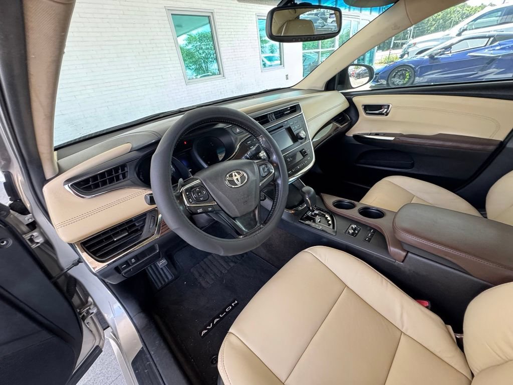 Used 2015 Toyota Avalon XLE Premium FWD image 12