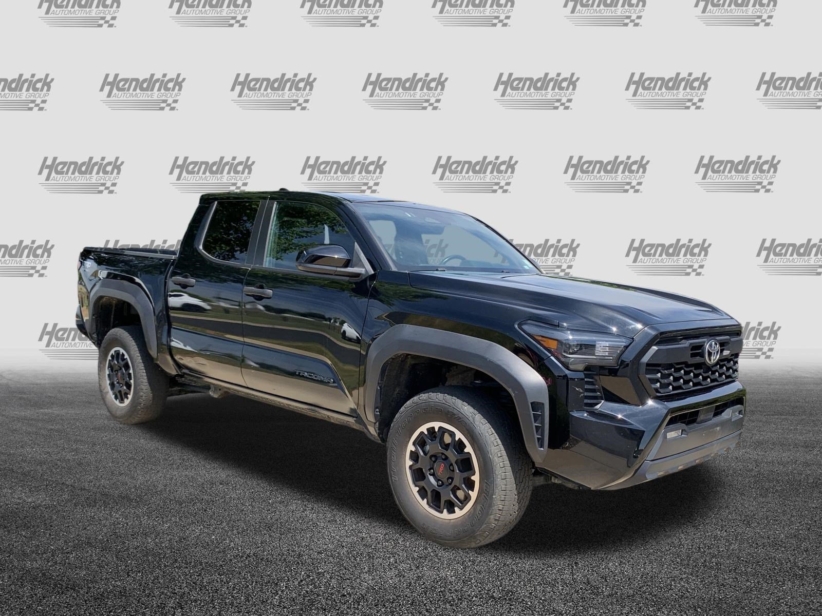 Used 2024 Toyota Tacoma TRD Off-Road AWD/4WD image 2