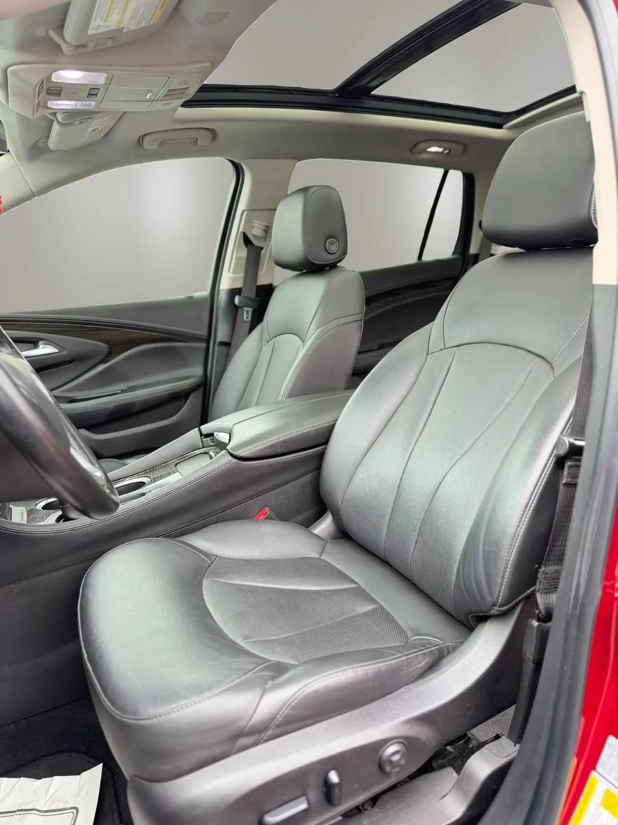 Used 2019 Buick Envision Essence FWD image 11