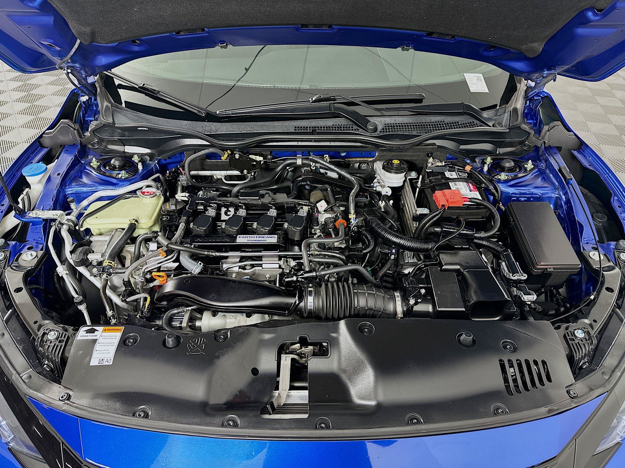 Used 2017 Honda Civic Sport image 30