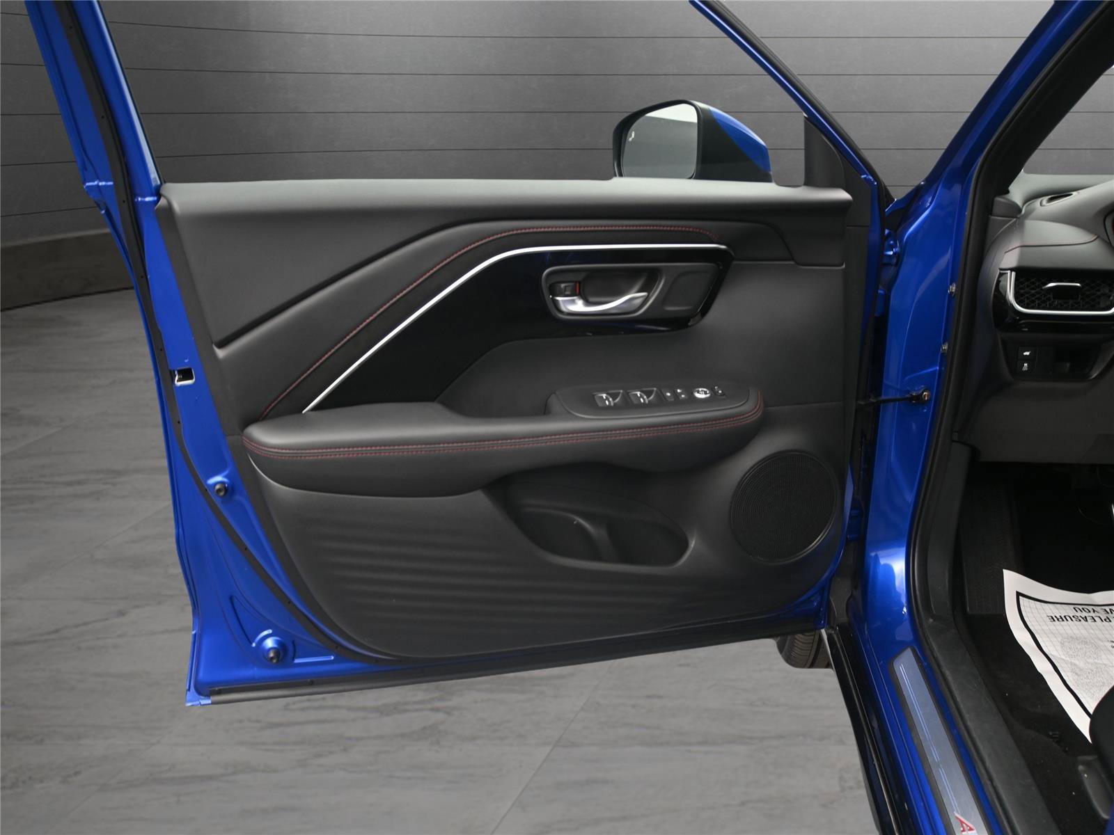 Certified 2025 Acura ADX A-Spec image 10