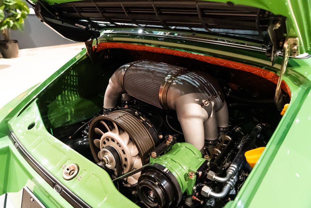 Used 1994 Porsche 911 GT3 RS image 42