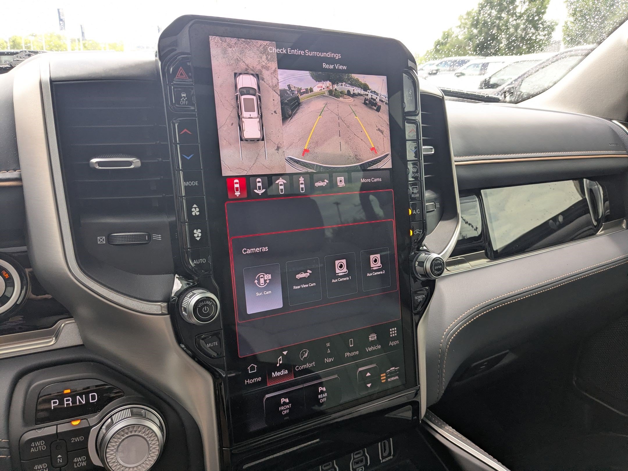 Used 2025 RAM 1500 Tungsten AWD/4WD image 26