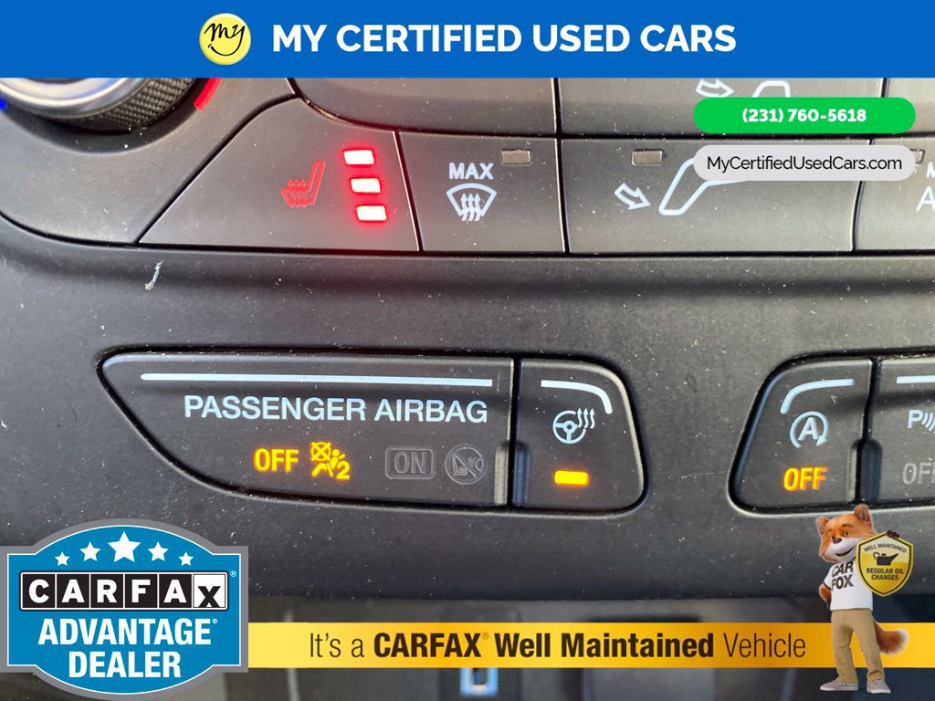 Used 2018 Ford Escape Titanium AWD/4WD image 36