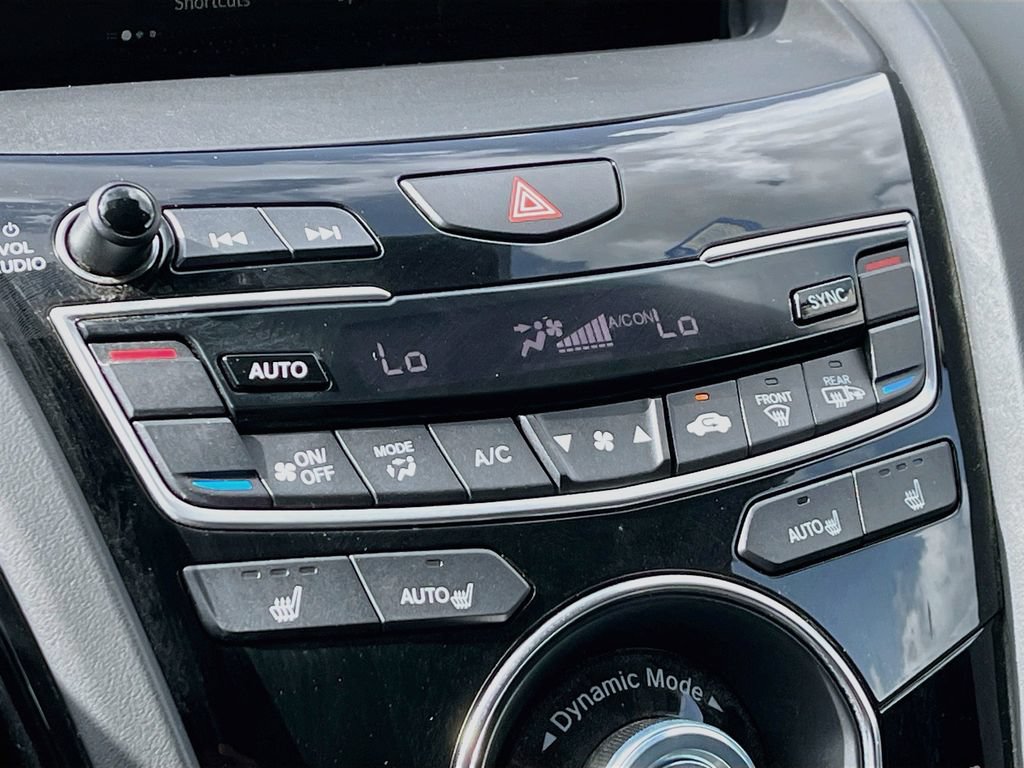 Used 2025 Acura RDX SH-AWD w/ Technology Package image 15