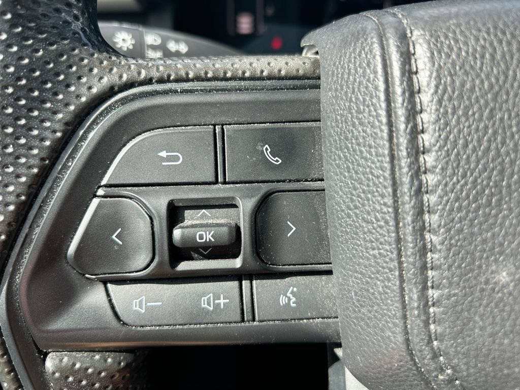 Used 2025 Toyota Tacoma SR w/ SR Upgrade Package RWD image 16