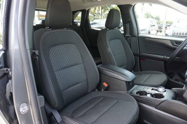 Used 2024 Ford Escape Active FWD image 2
