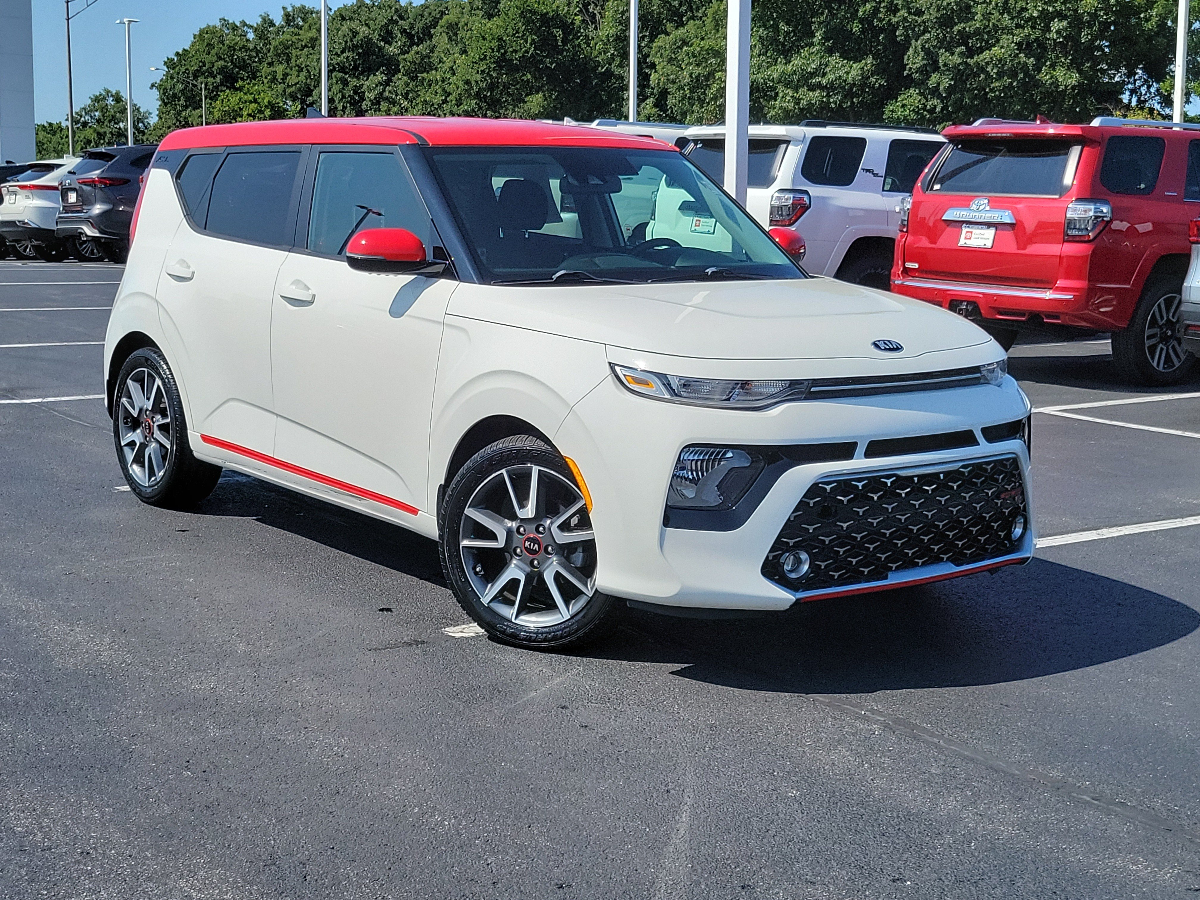 Used 2020 Kia Soul GT-Line FWD image 31