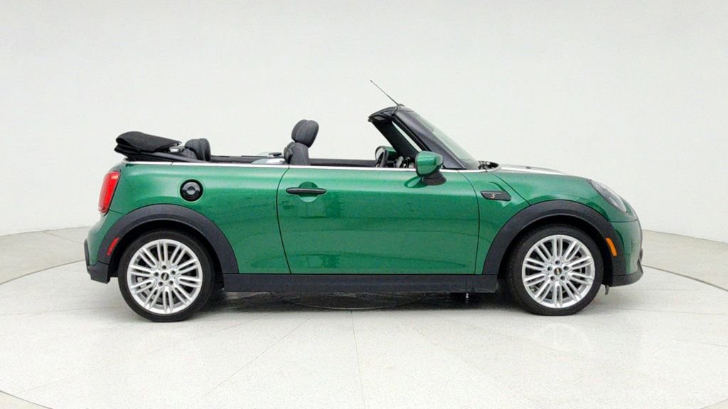 Used 2023 MINI Cooper S image 4