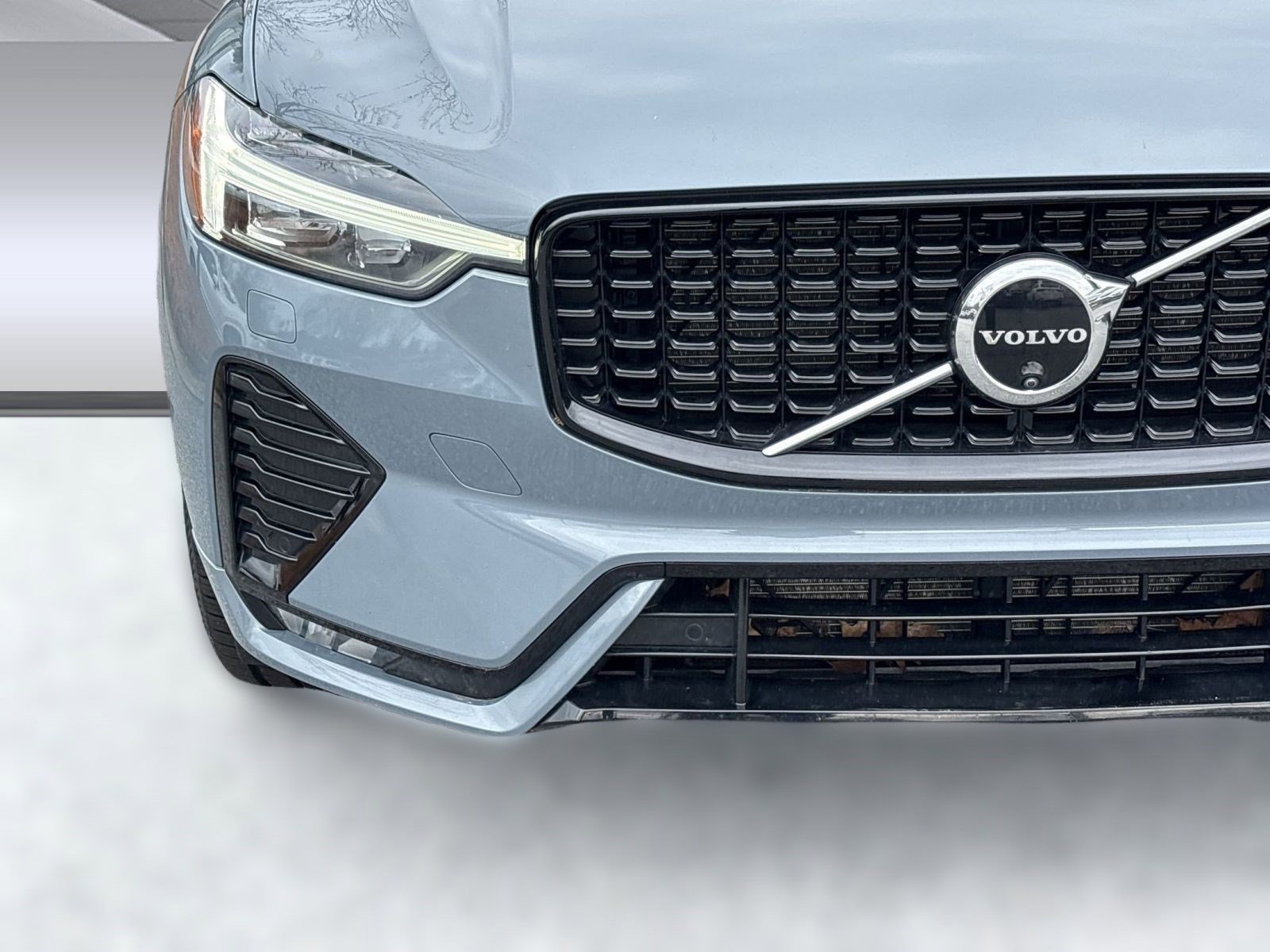 Certified 2024 Volvo XC60 B5 Plus image 11