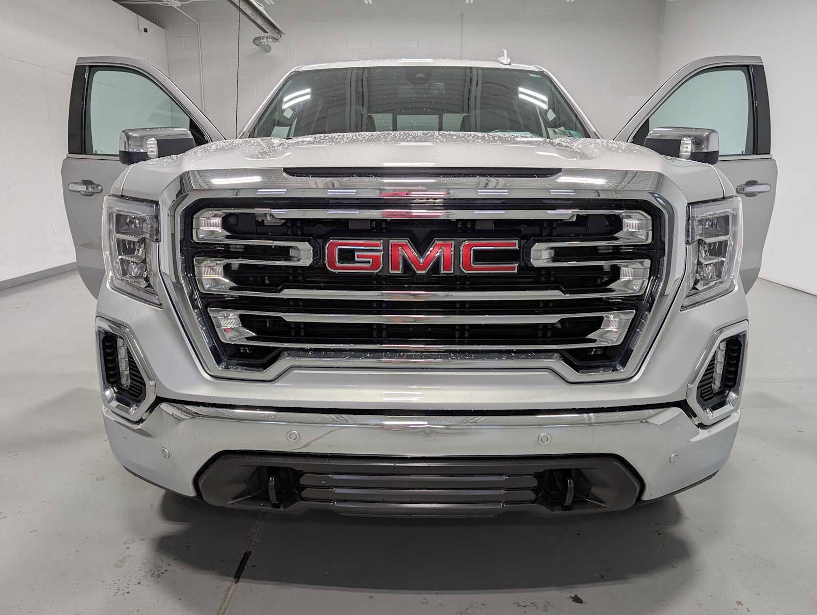 Certified 2020 GMC Sierra 1500 SLT w/ SLT Premium Plus Package AWD/4WD image 16