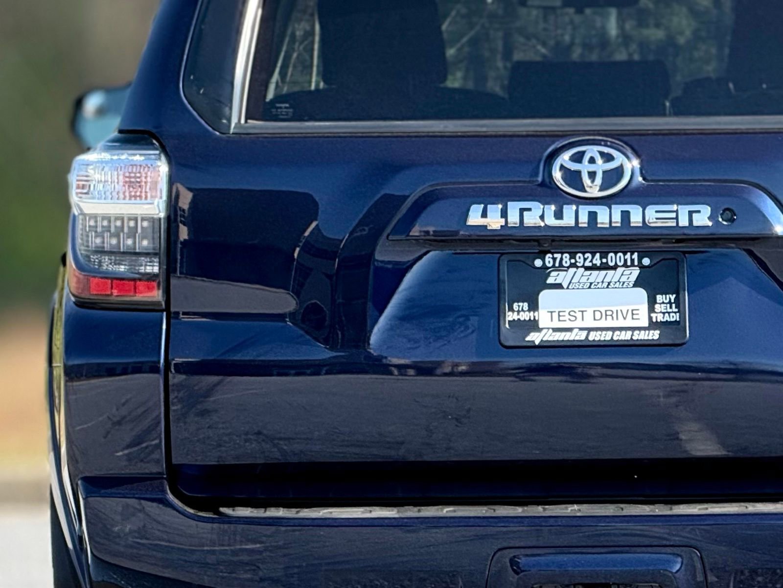 Used 2019 Toyota 4Runner SR5 image 16