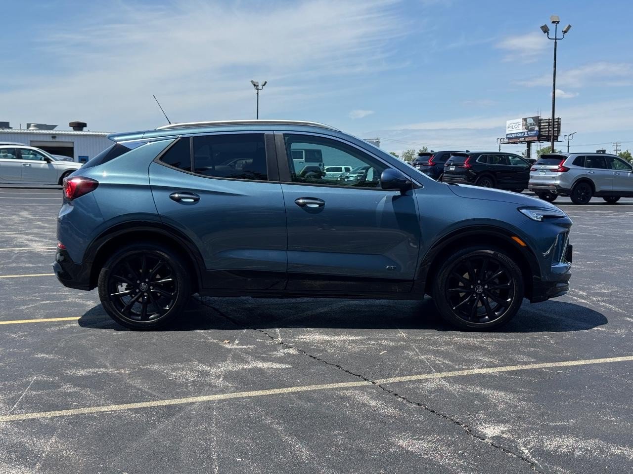 Used 2026 Buick Encore GX Sport Touring w/ Comfort Package AWD/4WD image 3