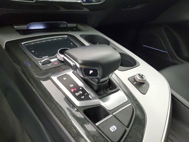 Used 2019 Audi Q7 2.0T Premium Plus w/ Premium Plus Package AWD/4WD image 30