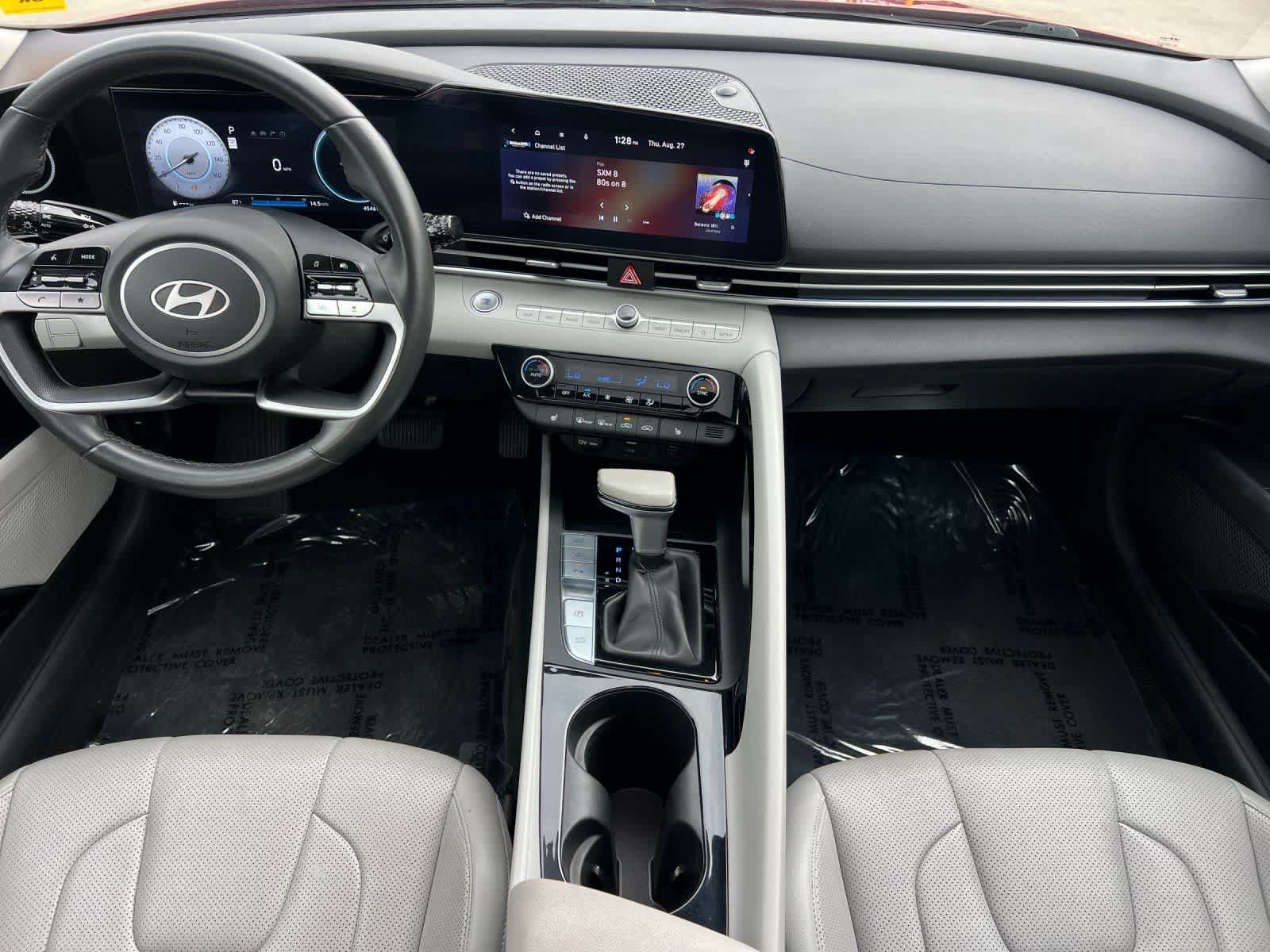 Used 2024 Hyundai Elantra Limited FWD image 4