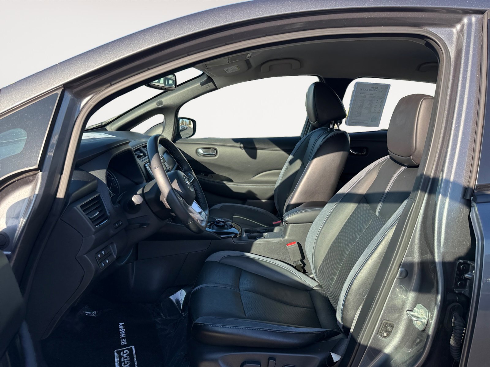 Used 2018 Nissan Leaf SL w/ SL Technology Package image 10