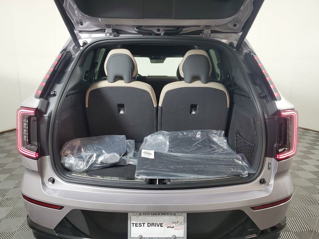 New 2026 Volvo EX90 Plus image 8