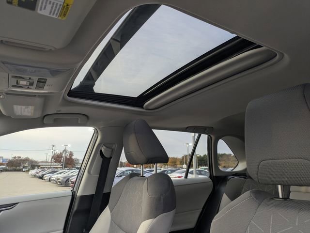 Used 2023 Toyota RAV4 XLE image 27