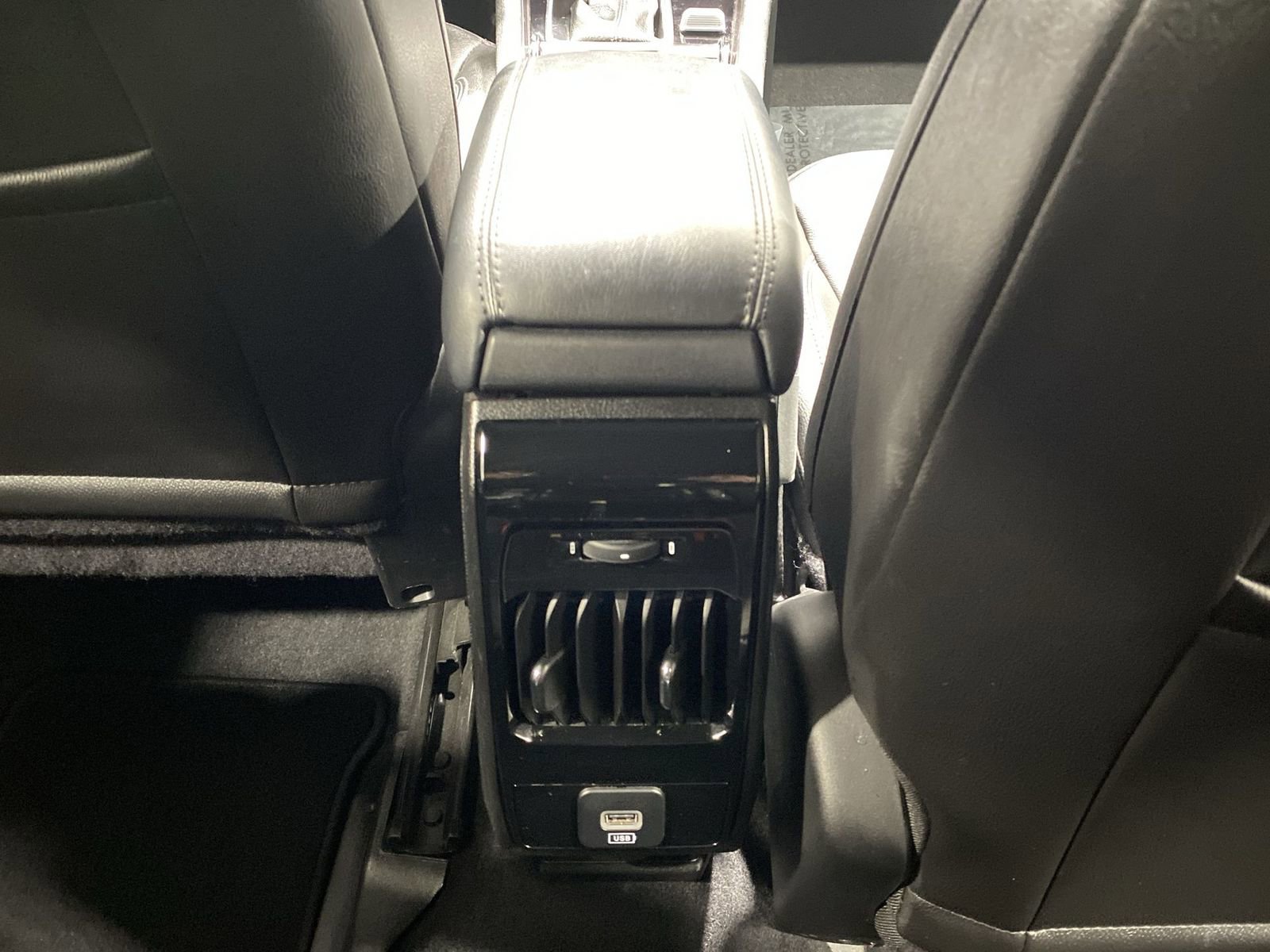 Used 2025 Jeep Compass Latitude image 20