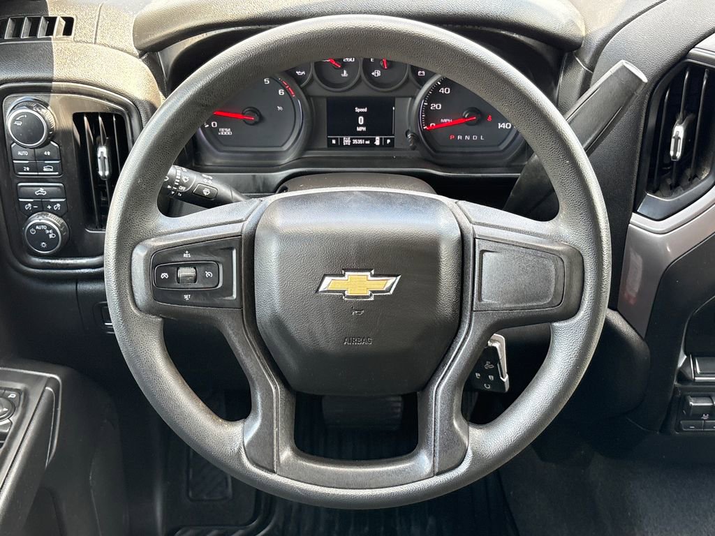 Used 2020 Chevrolet Silverado 1500 Custom w/ Custom Value Package AWD/4WD image 19