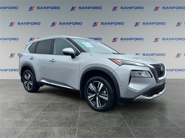 Used 2021 Nissan Rogue Platinum image 7