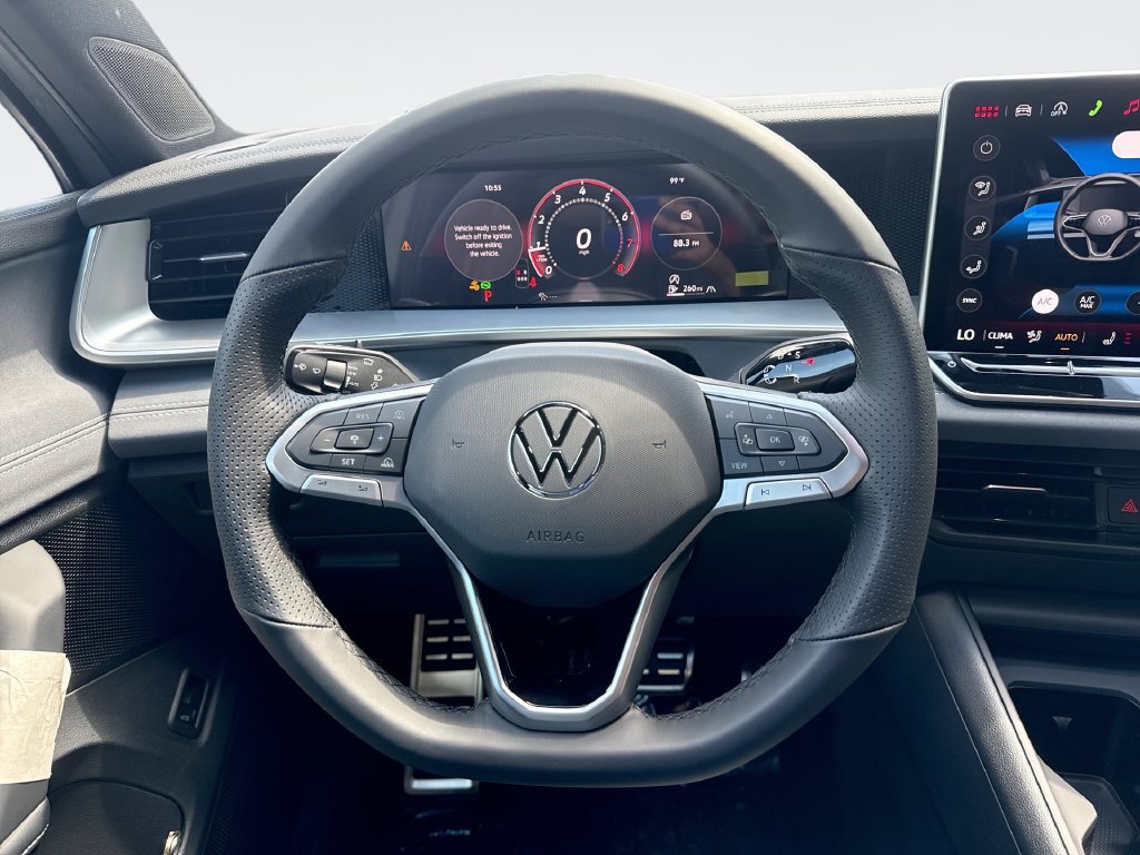 New 2026 Volkswagen Tiguan SE R-Line AWD/4WD image 11