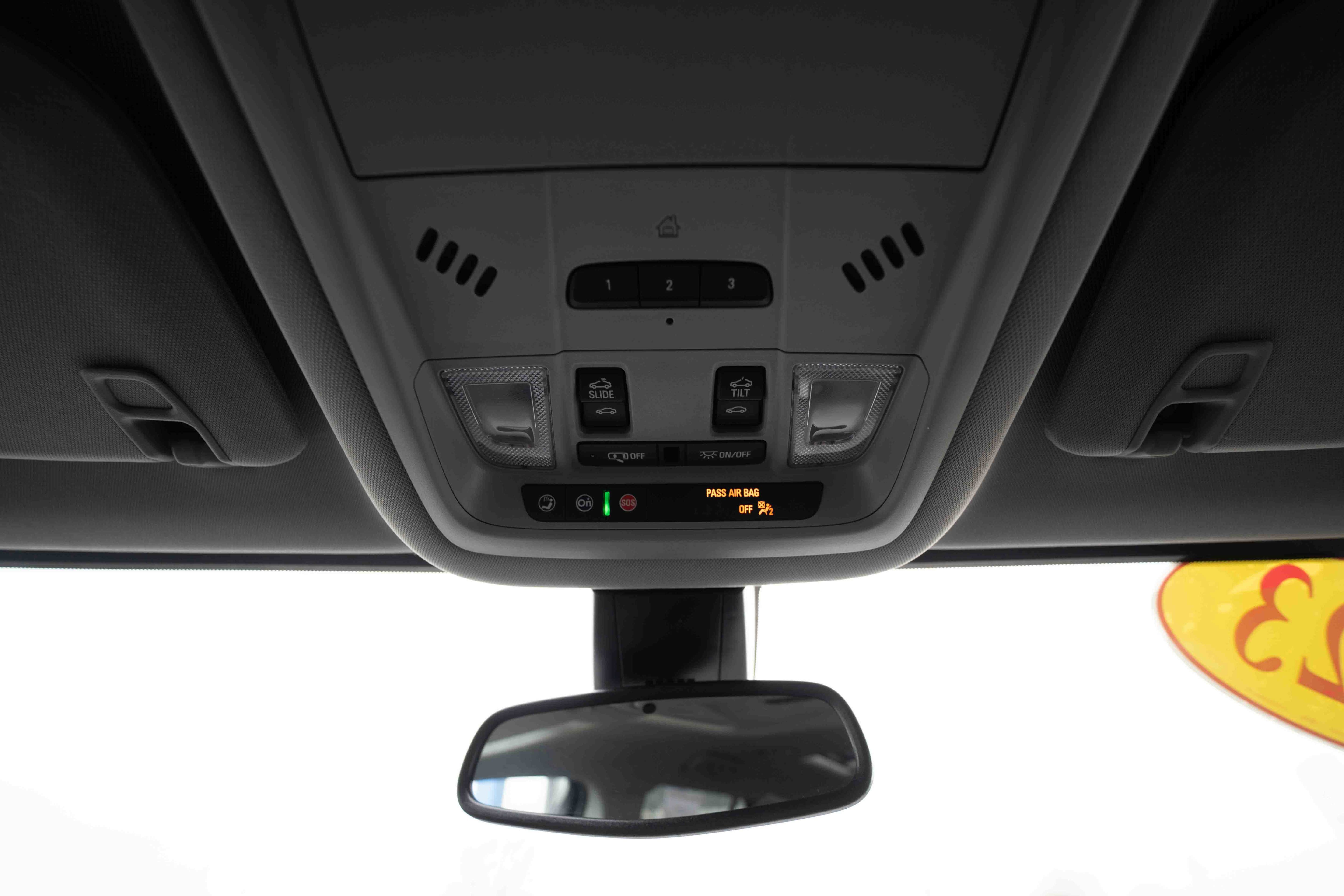 Used 2023 GMC Acadia AT4 w/ Technology Package image 18