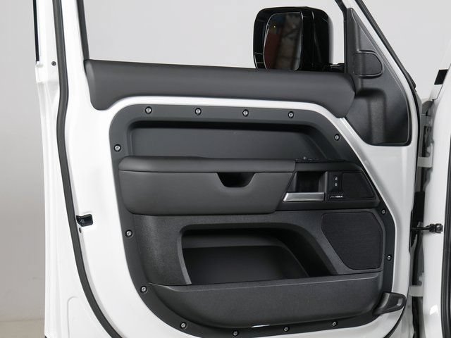 New 2026 Land Rover Defender 110 S AWD/4WD image 25