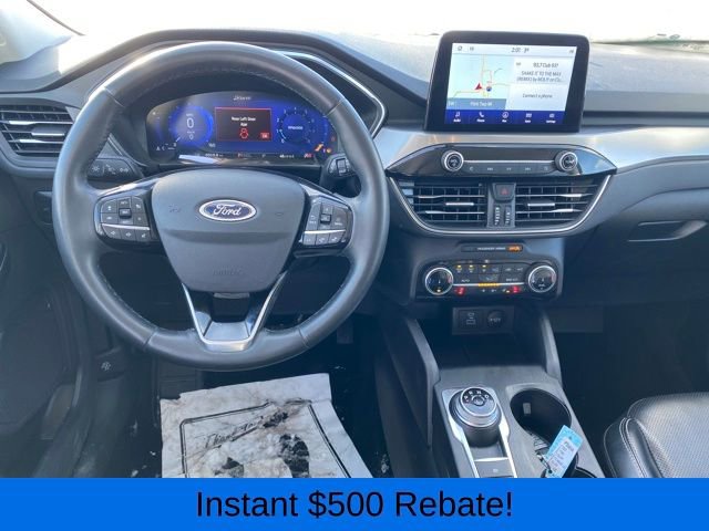 Used 2022 Ford Escape Titanium image 7
