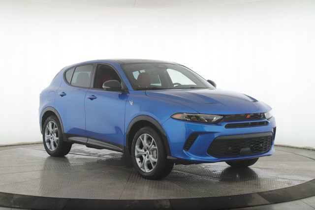 Used 2025 Dodge Hornet R/T w/ R/T Plus Package image 2