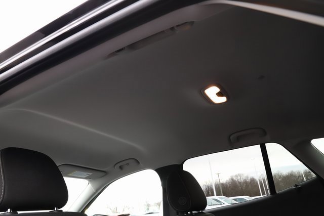 Used 2025 Chevrolet Trax LS image 17