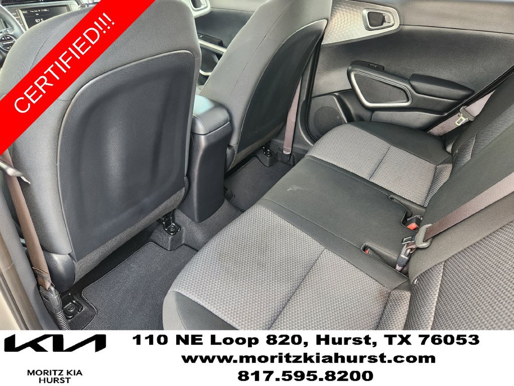 Certified 2025 Kia Soul LX w/ LX Technology Package FWD image 30
