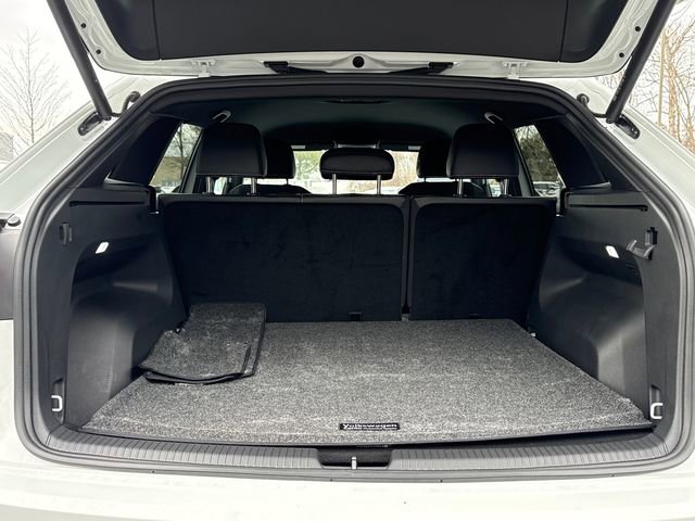Certified 2024 Volkswagen Atlas Cross Sport SE image 26